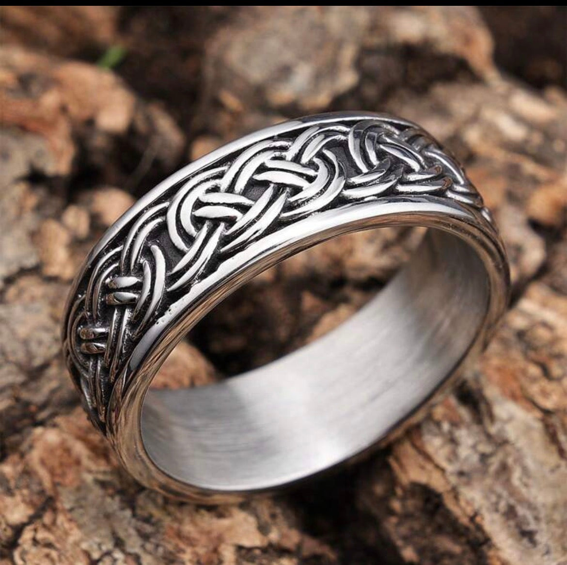Roy Celtic Band Ring