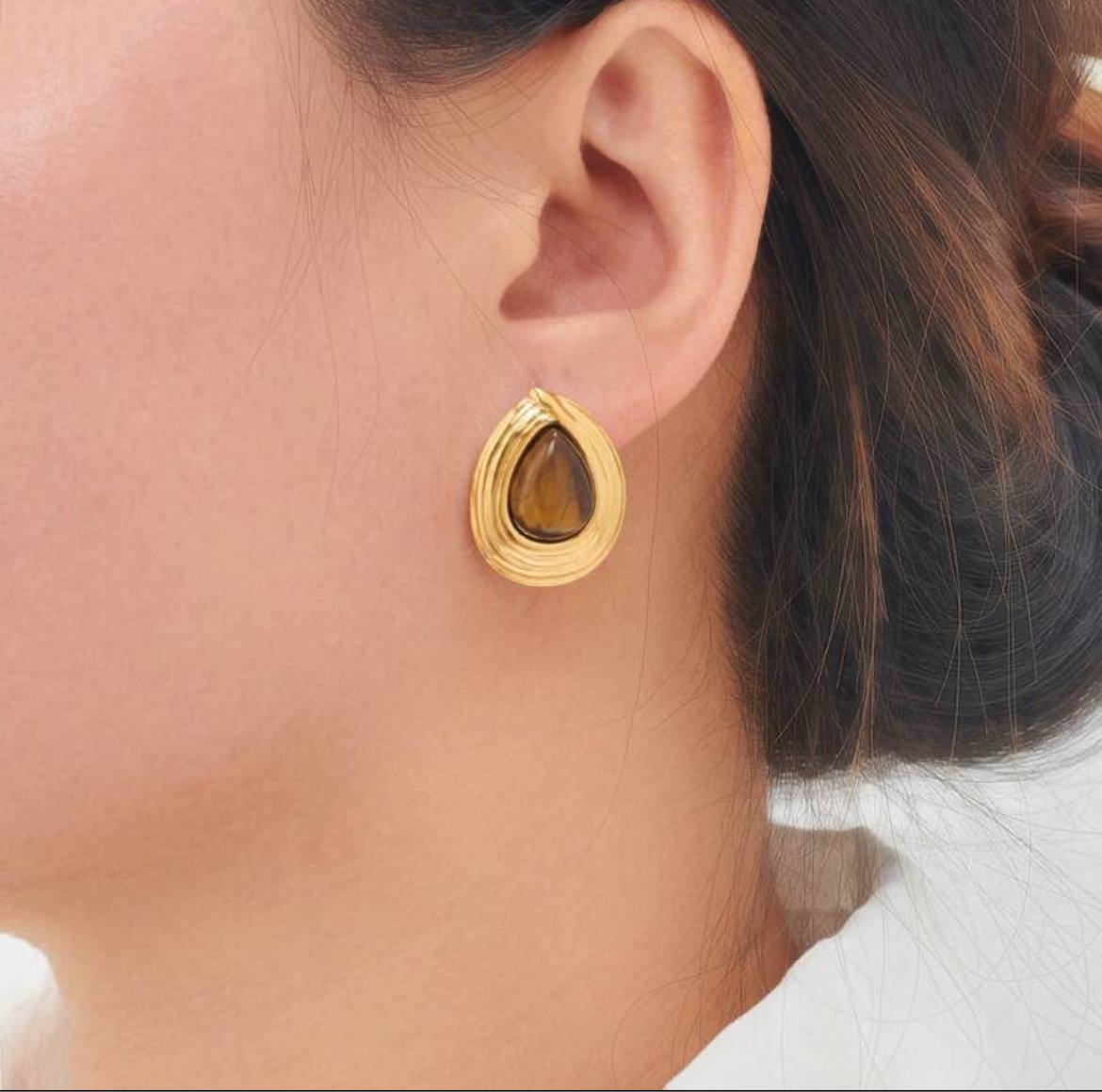 Tiera Studs