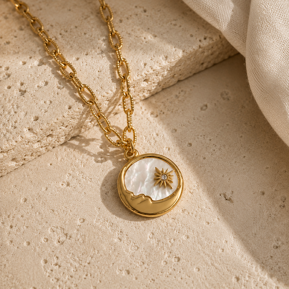 The Lovers necklace