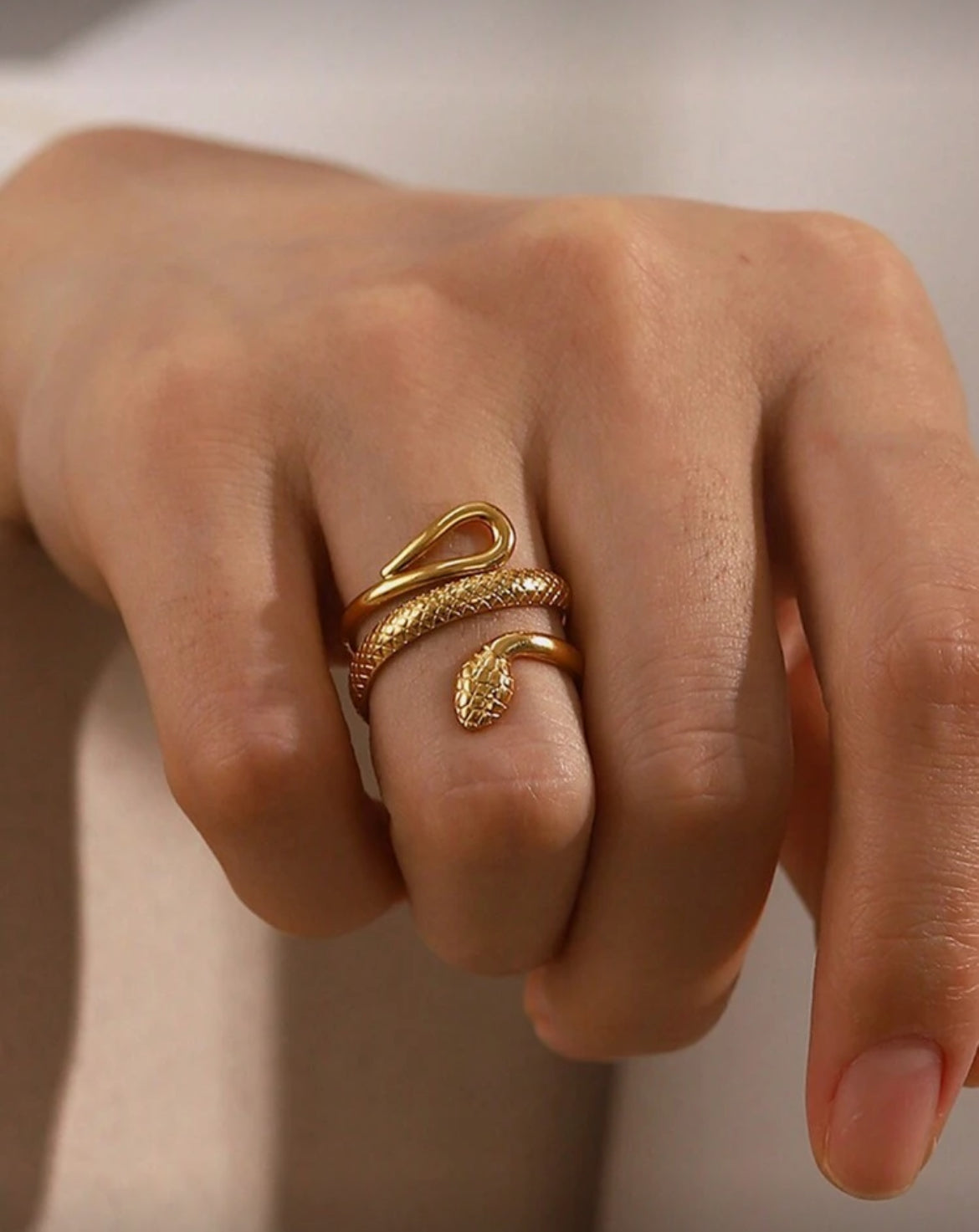 Serpentine Ring