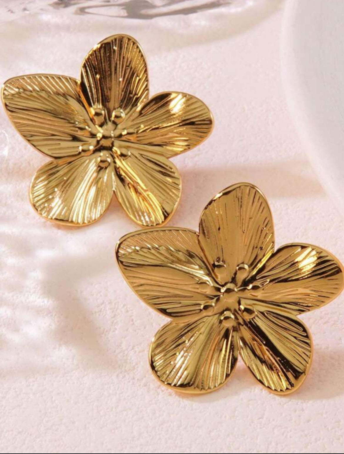 Flora Studs