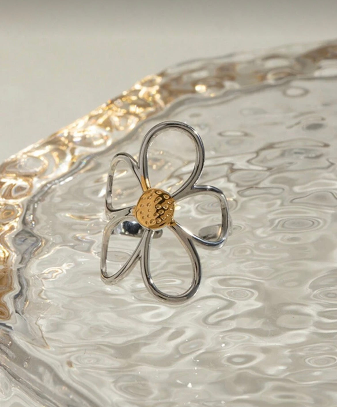 Daisy Ring