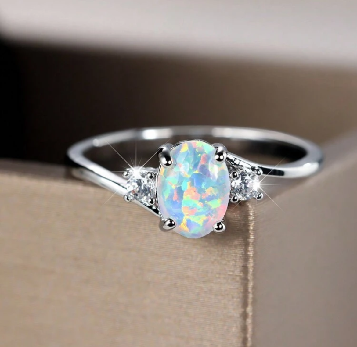 Gemma Ring