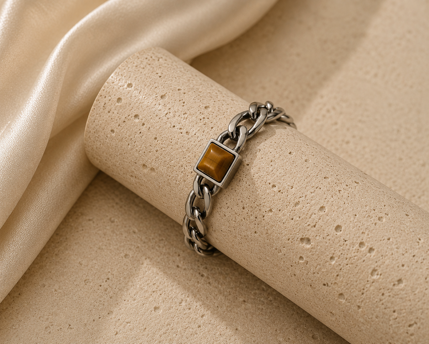 Grounded Bracelet