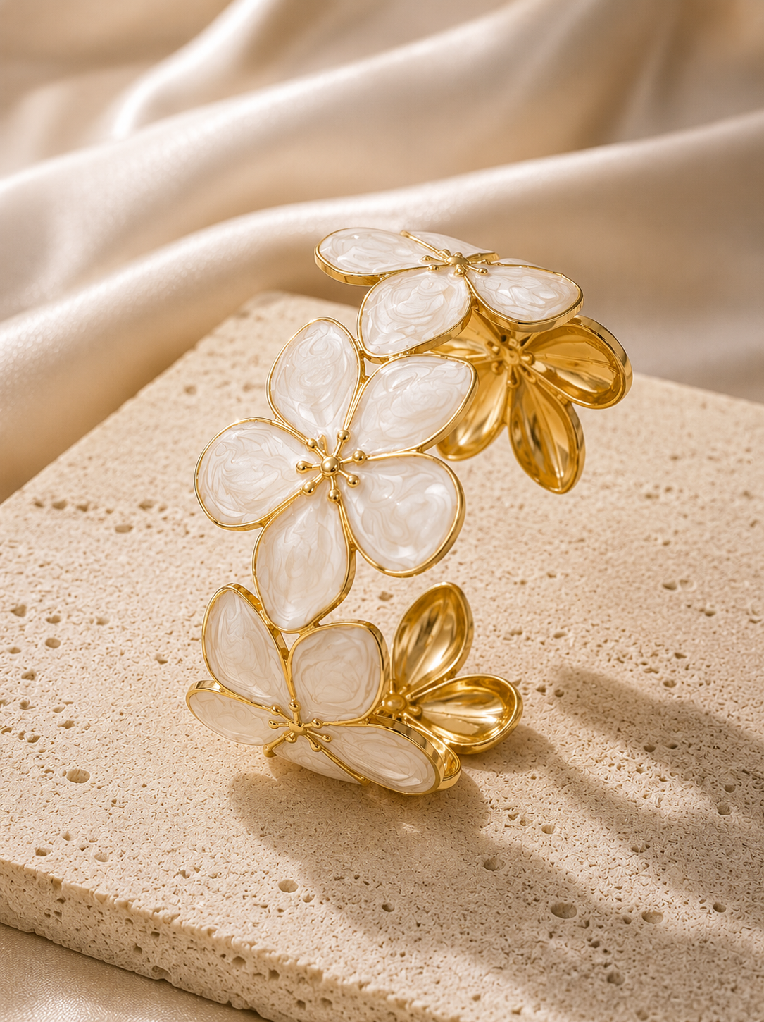 Summa Bangle