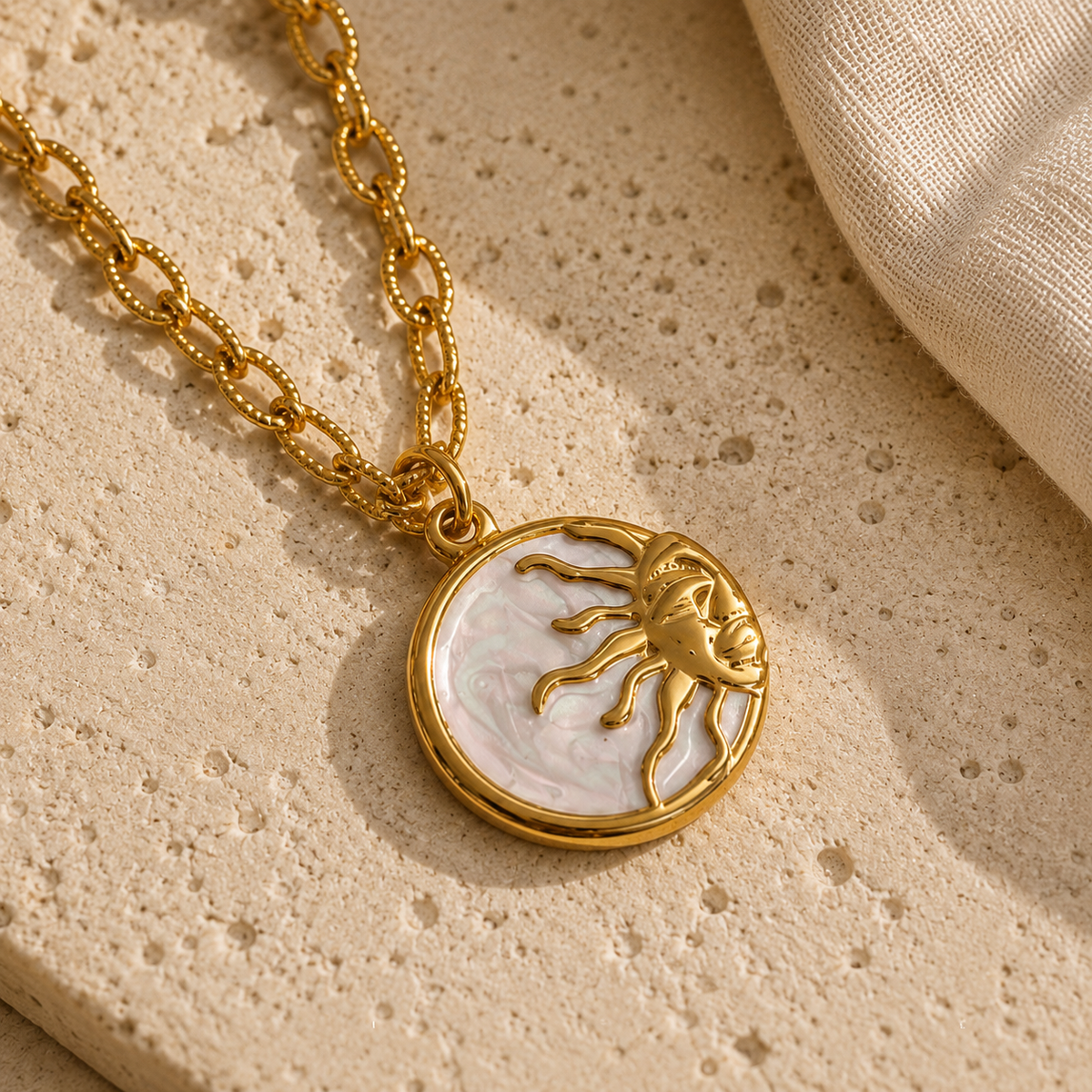 The Lovers necklace