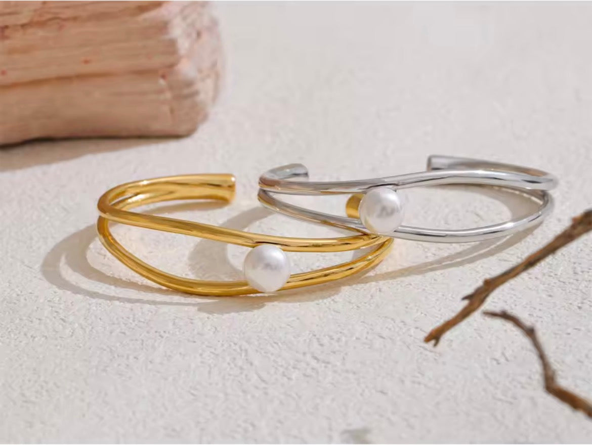 Annabelle Bangle