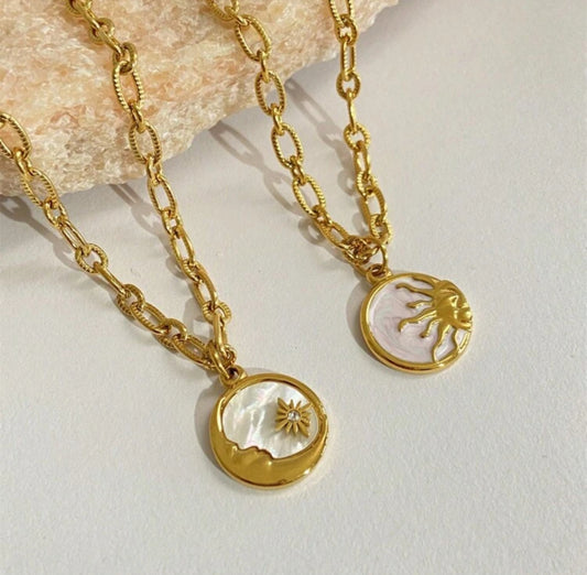 The Lovers necklace