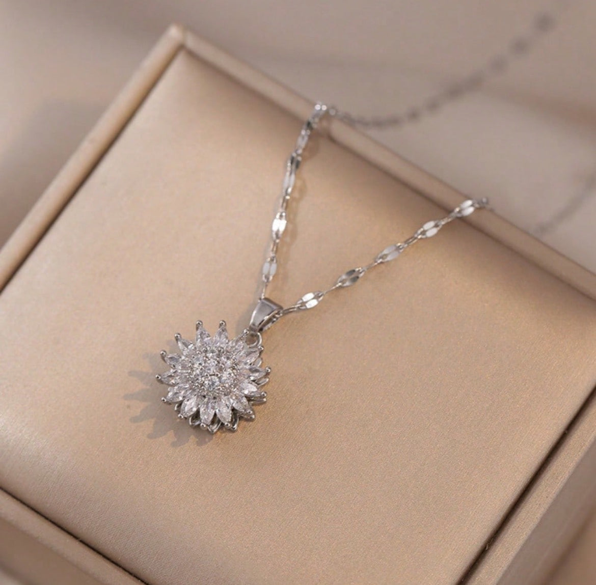 Joy necklace