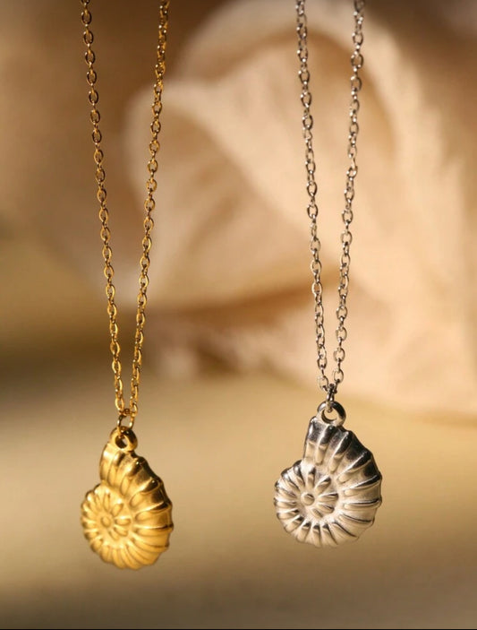 Conch Necklace