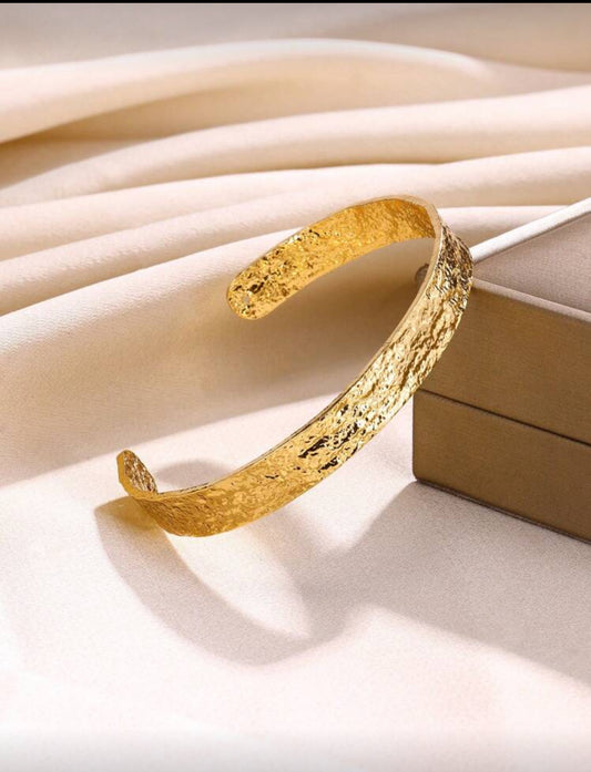 Ripple Bangle
