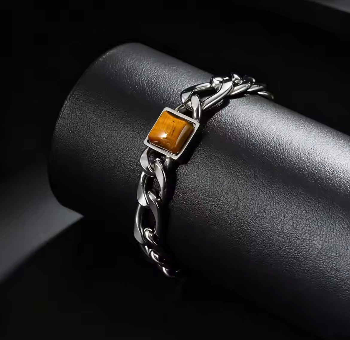 Grounded Bracelet