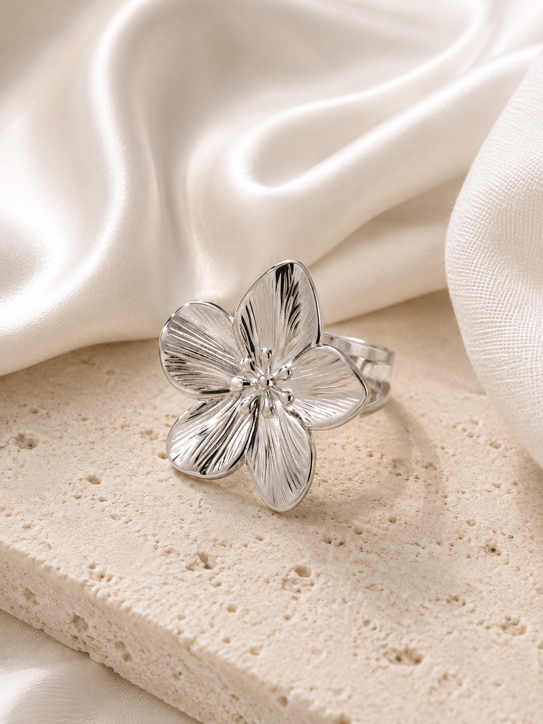 Flora Ring