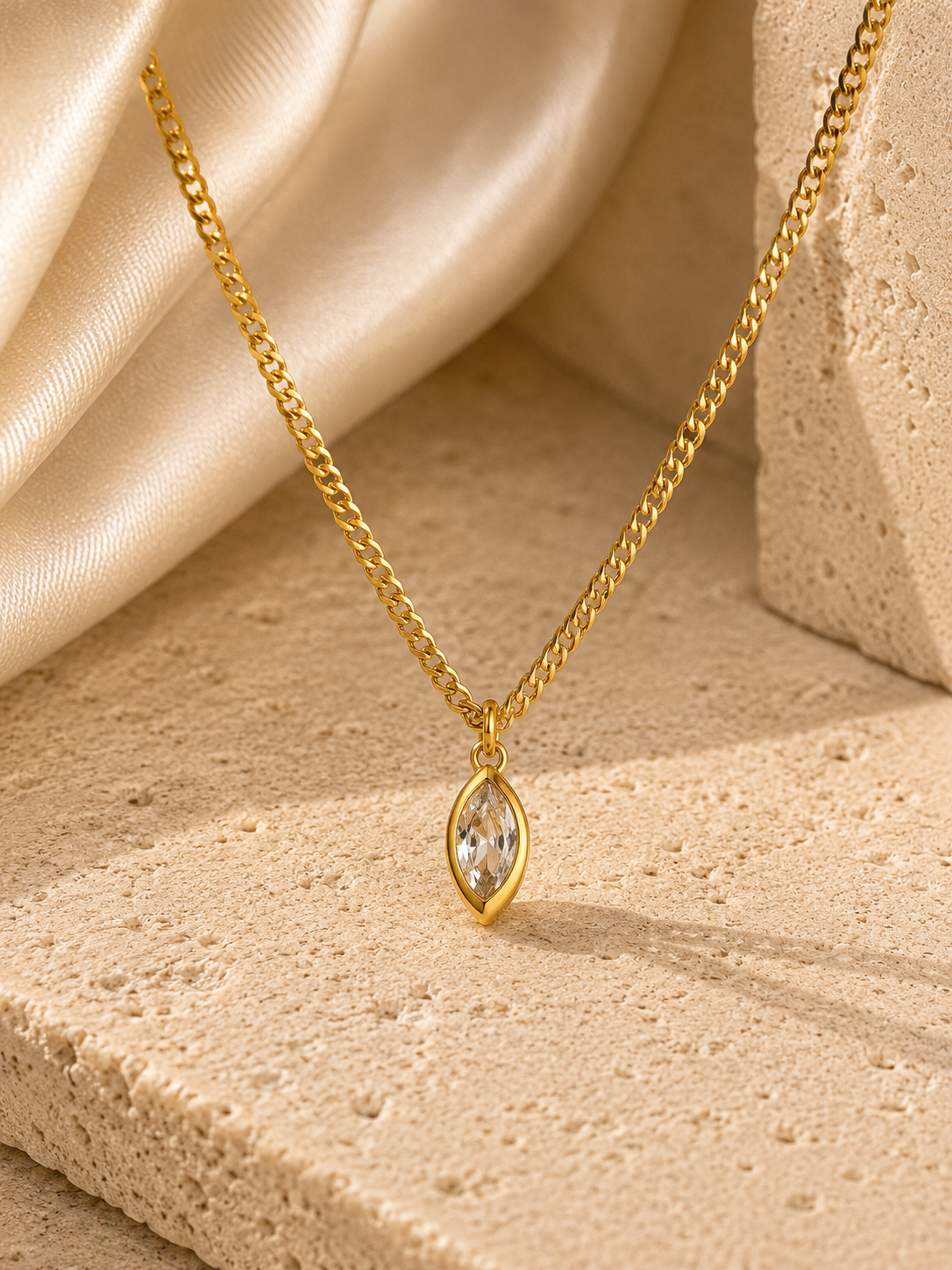 Elora Necklace