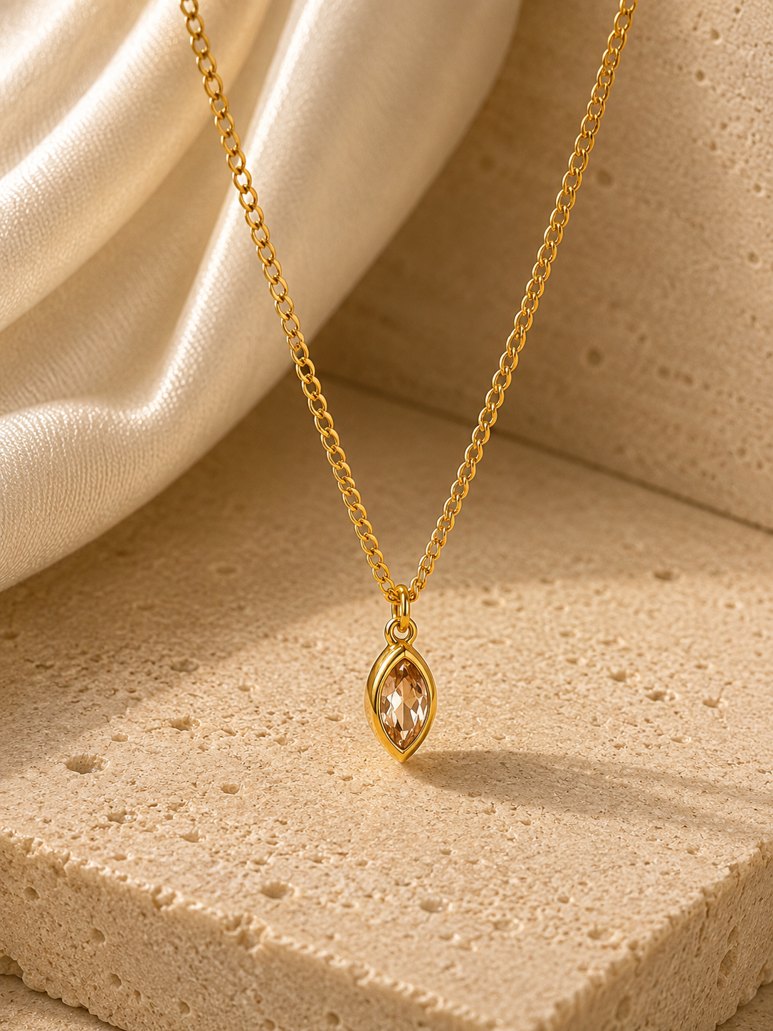 Elora Necklace