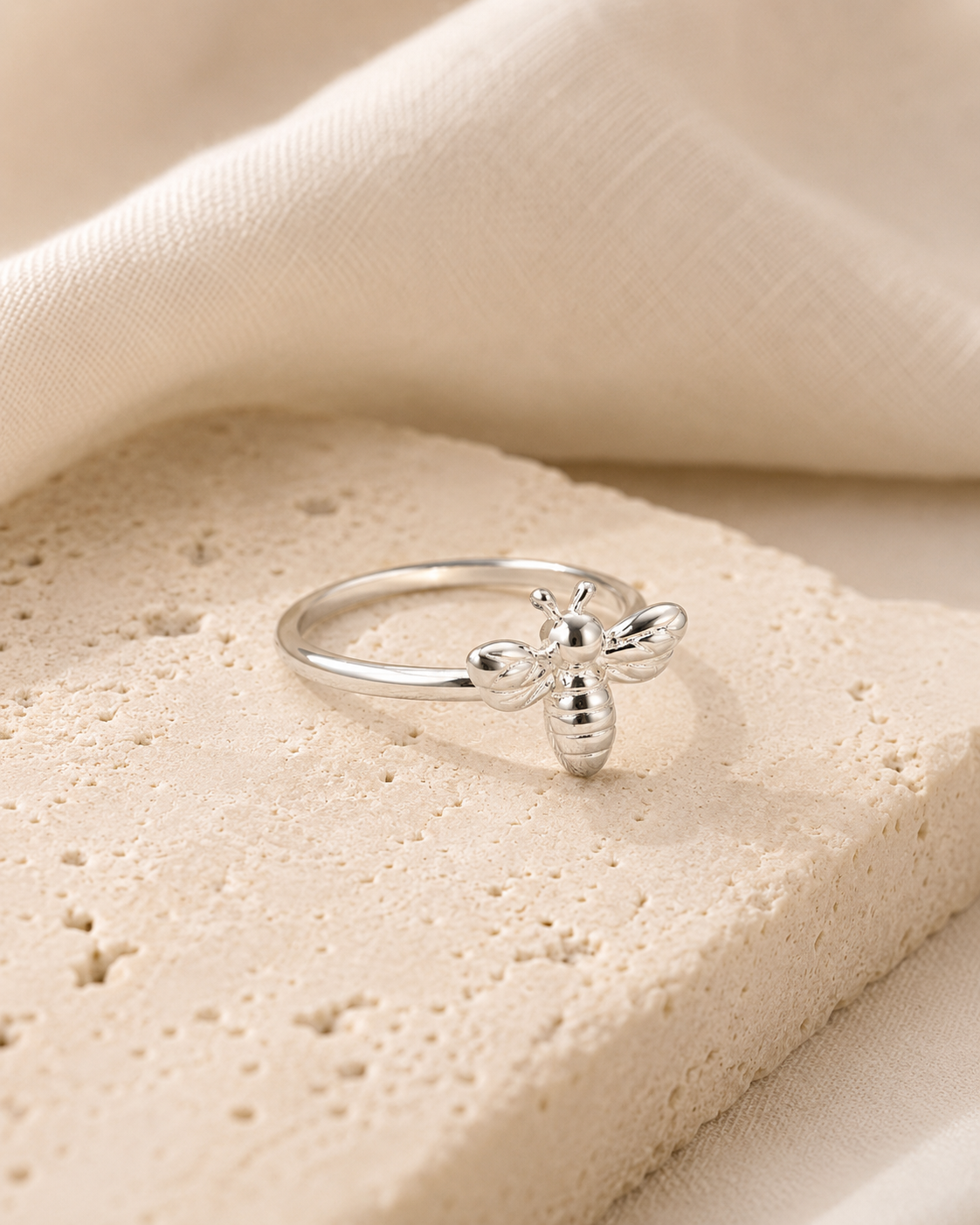 Bee Ring