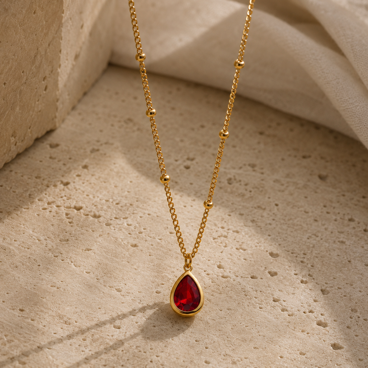 Lucy Necklace