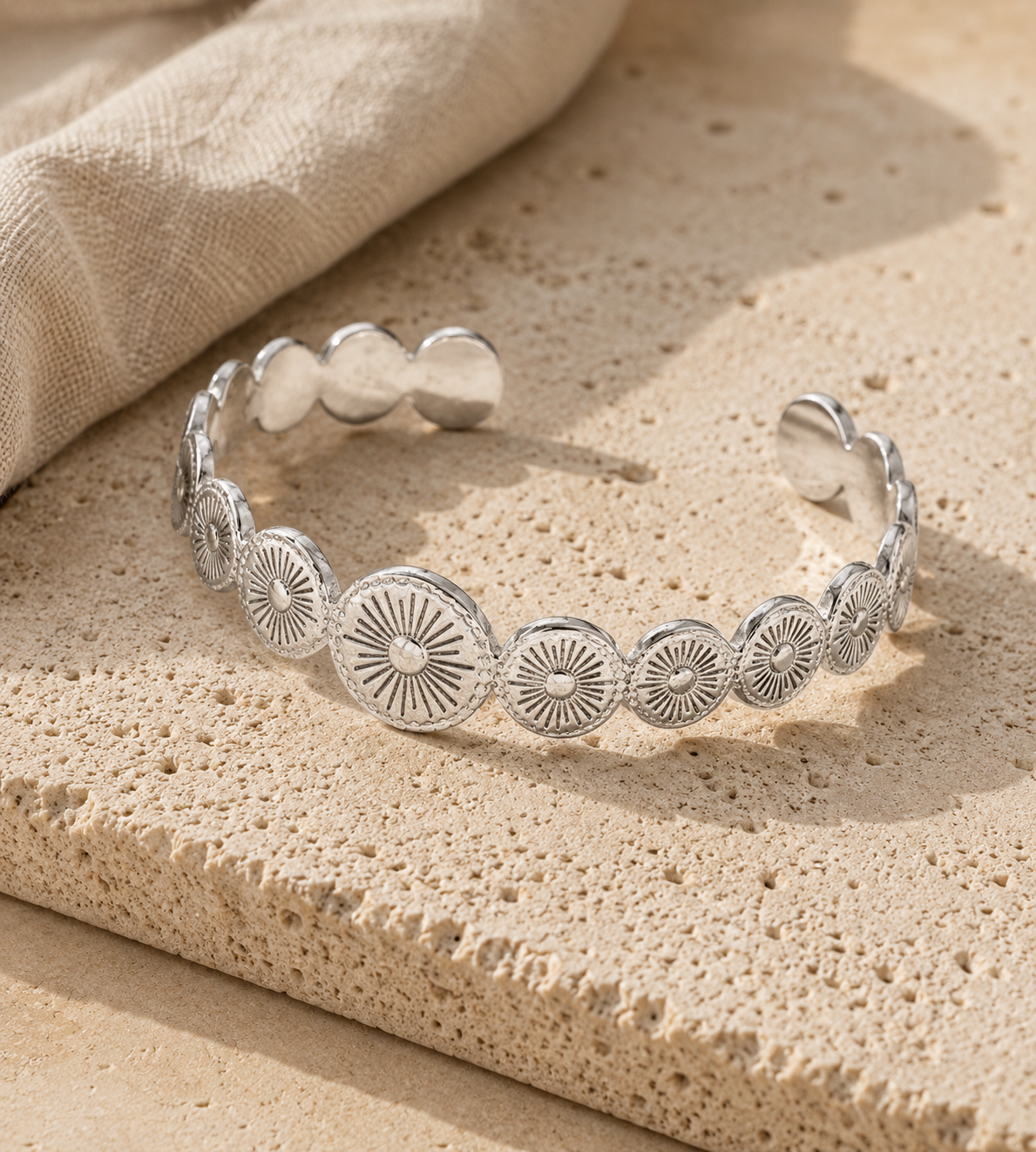 Raya Bangle