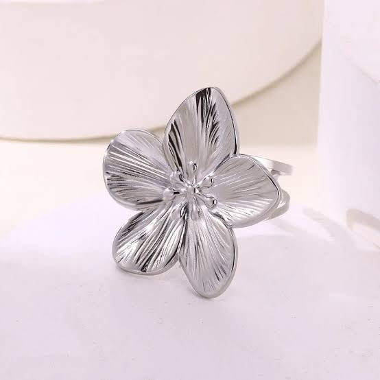 Flora Ring
